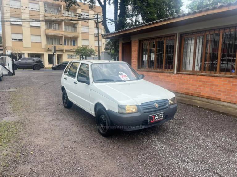 FIAT - UNO - 2011/2011 - Branca - Sob Consulta