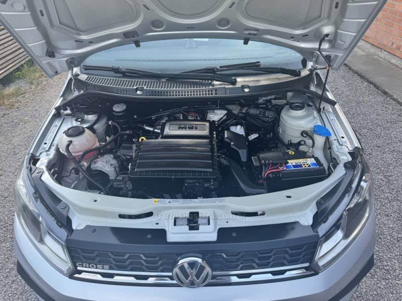 VOLKSWAGEN - SAVEIRO - 2020/2020 - Prata - Sob Consulta
