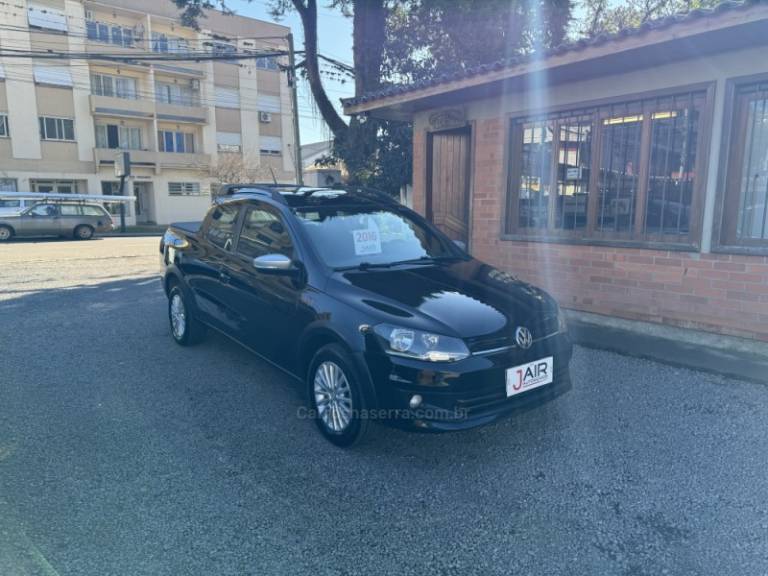 VOLKSWAGEN - SAVEIRO - 2016/2016 - Preta - Sob Consulta