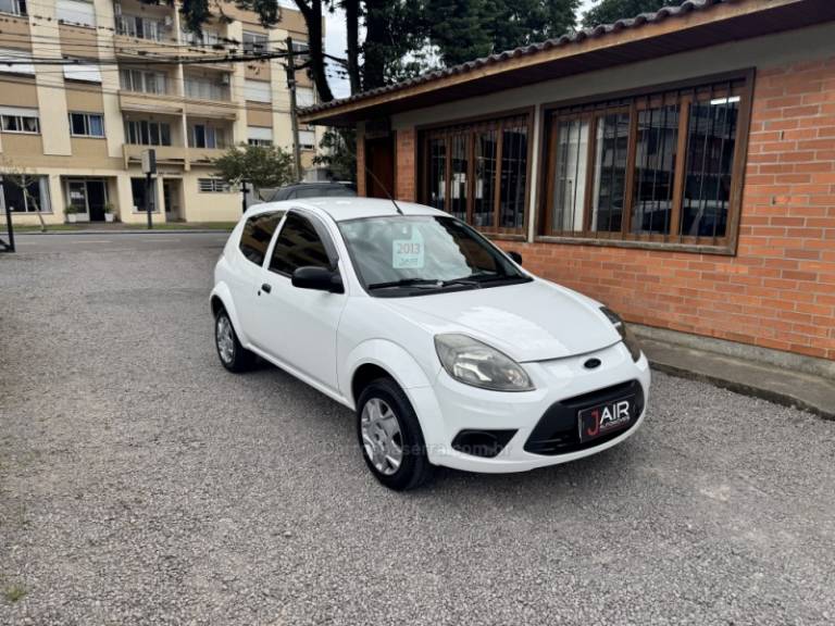FORD - KA - 2013/2013 - Branca - Sob Consulta