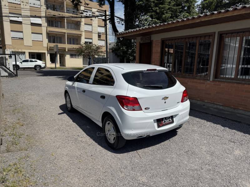 CHEVROLET - ONIX - 2015/2015 - Branca - Sob Consulta