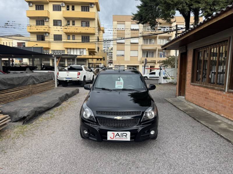CHEVROLET - MONTANA - 2015/2015 - Preta - Sob Consulta