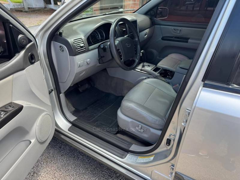 KIA MOTORS - SORENTO - 2009/2009 - Prata - Sob Consulta