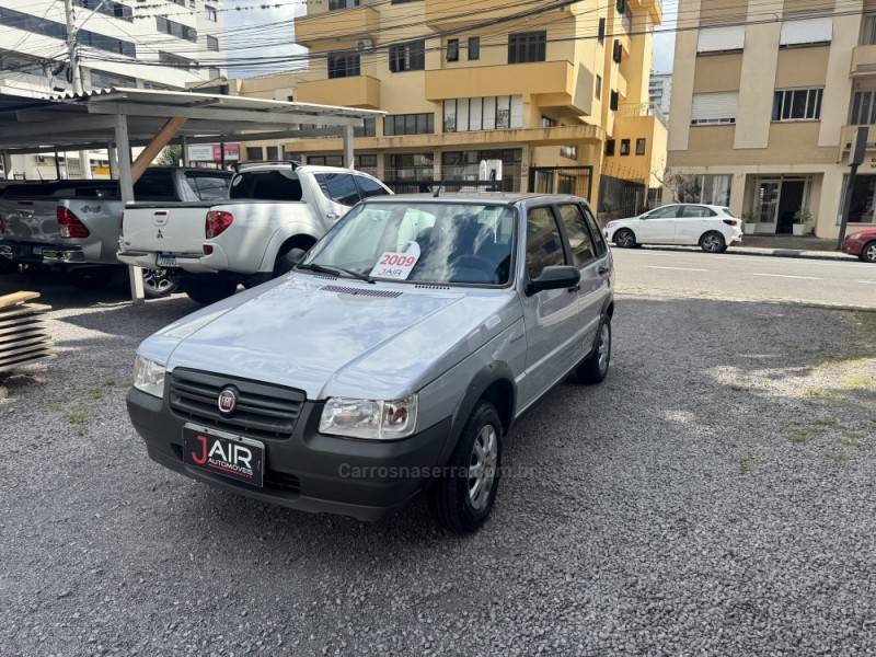 FIAT - UNO - 2009/2009 - Prata - Sob Consulta