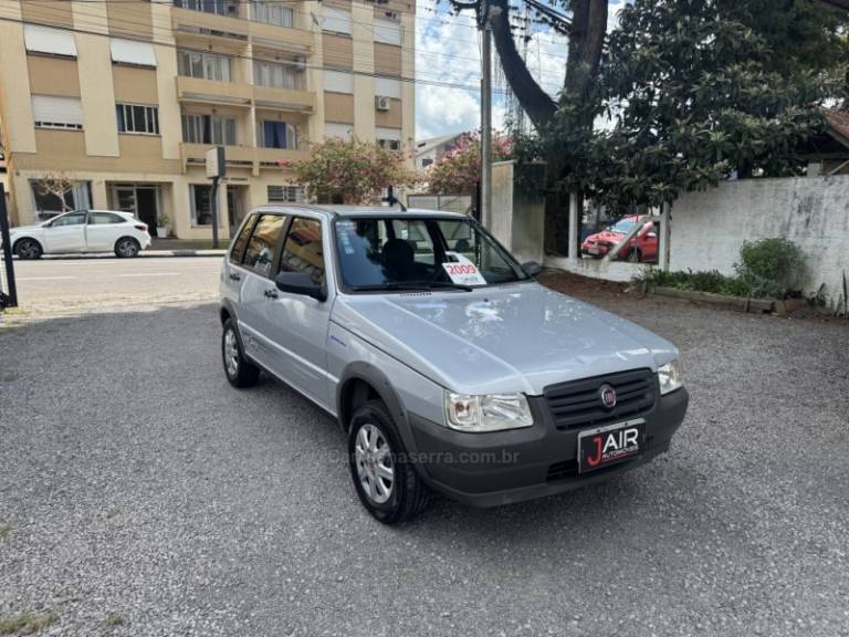 FIAT - UNO - 2009/2009 - Prata - Sob Consulta