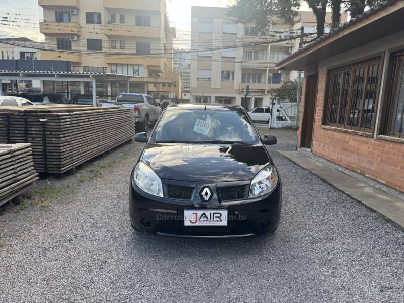 RENAULT - SANDERO - 2010/2010 - Preta - Sob Consulta