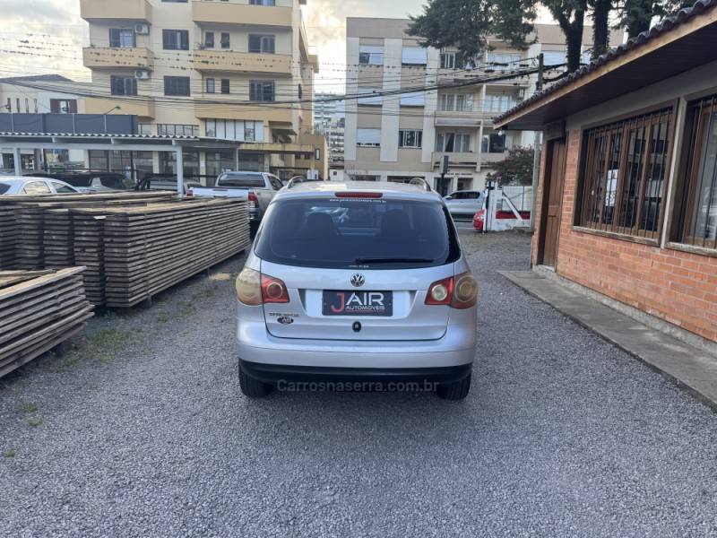 VOLKSWAGEN - SPACEFOX - 2008/2008 - Prata - Sob Consulta