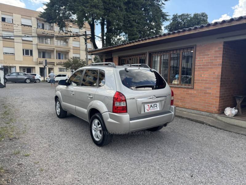 HYUNDAI - TUCSON - 2008/2008 - Prata - Sob Consulta