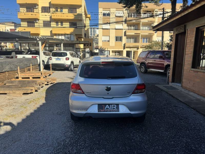 VOLKSWAGEN - GOL - 2010/2010 - Prata - Sob Consulta