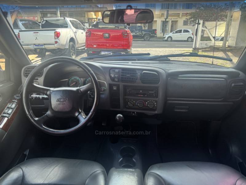 CHEVROLET - S10 - 2011/2011 - Preta - Sob Consulta